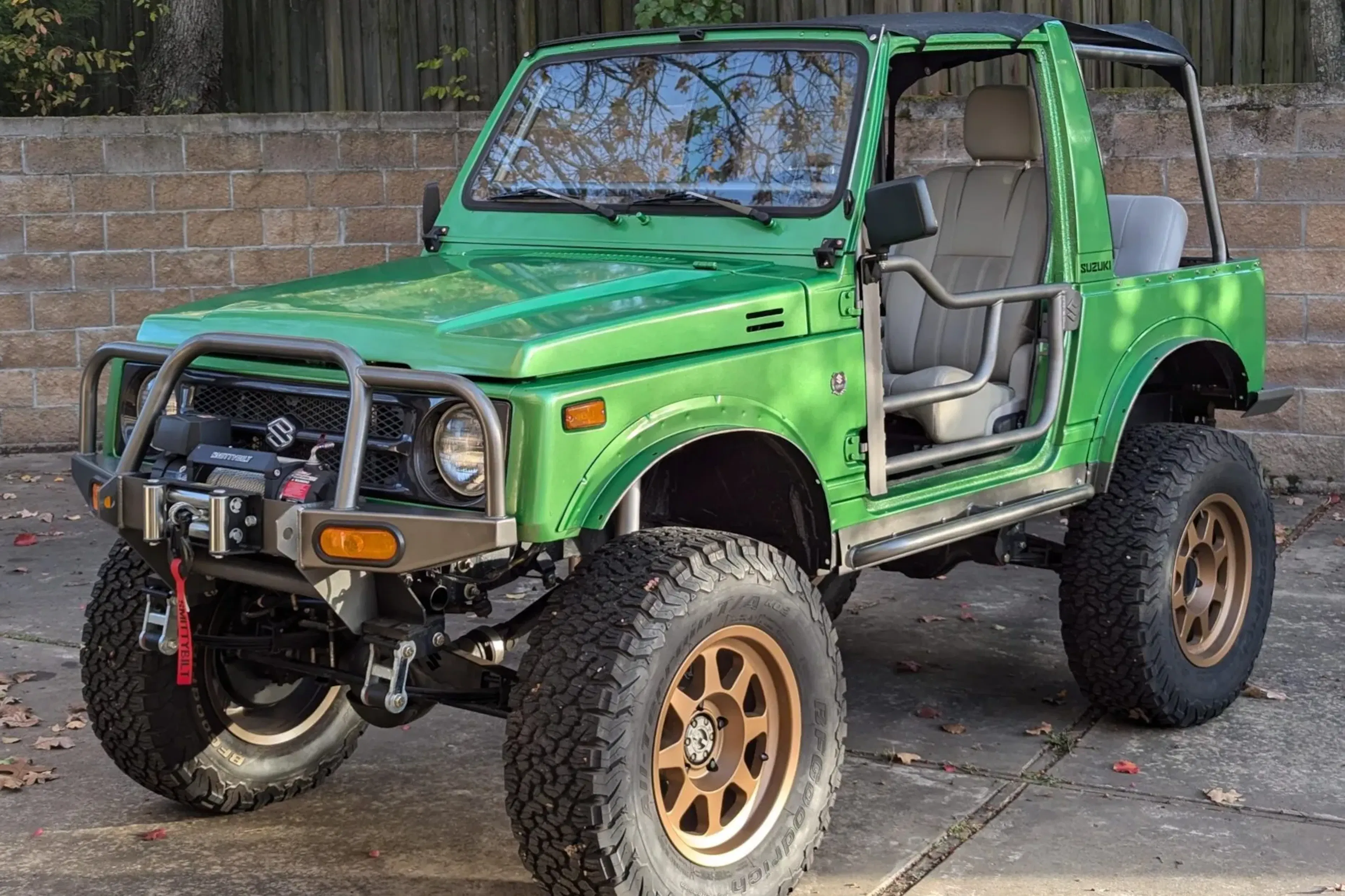 サム山岡　SJ4 1994 Suzuki Samurai JL | Hagerty Valuation Tools®